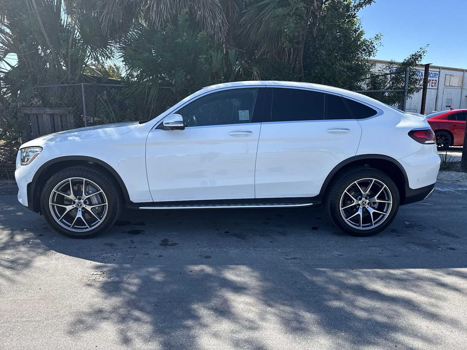 Thumbnail: 2020 Mercedes-Benz GLC - 3