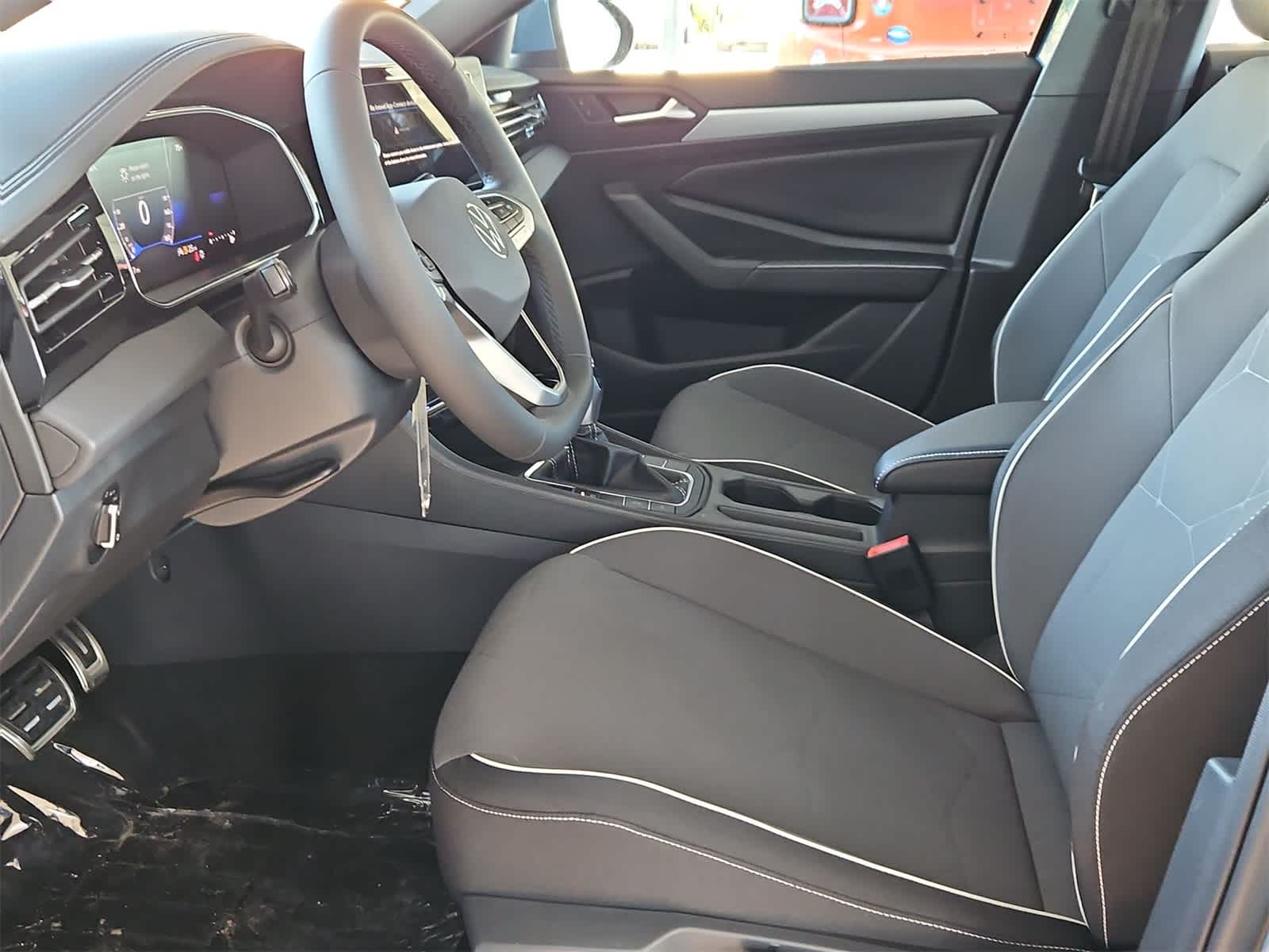 Thumbnail: 2026 Volkswagen Jetta - 17