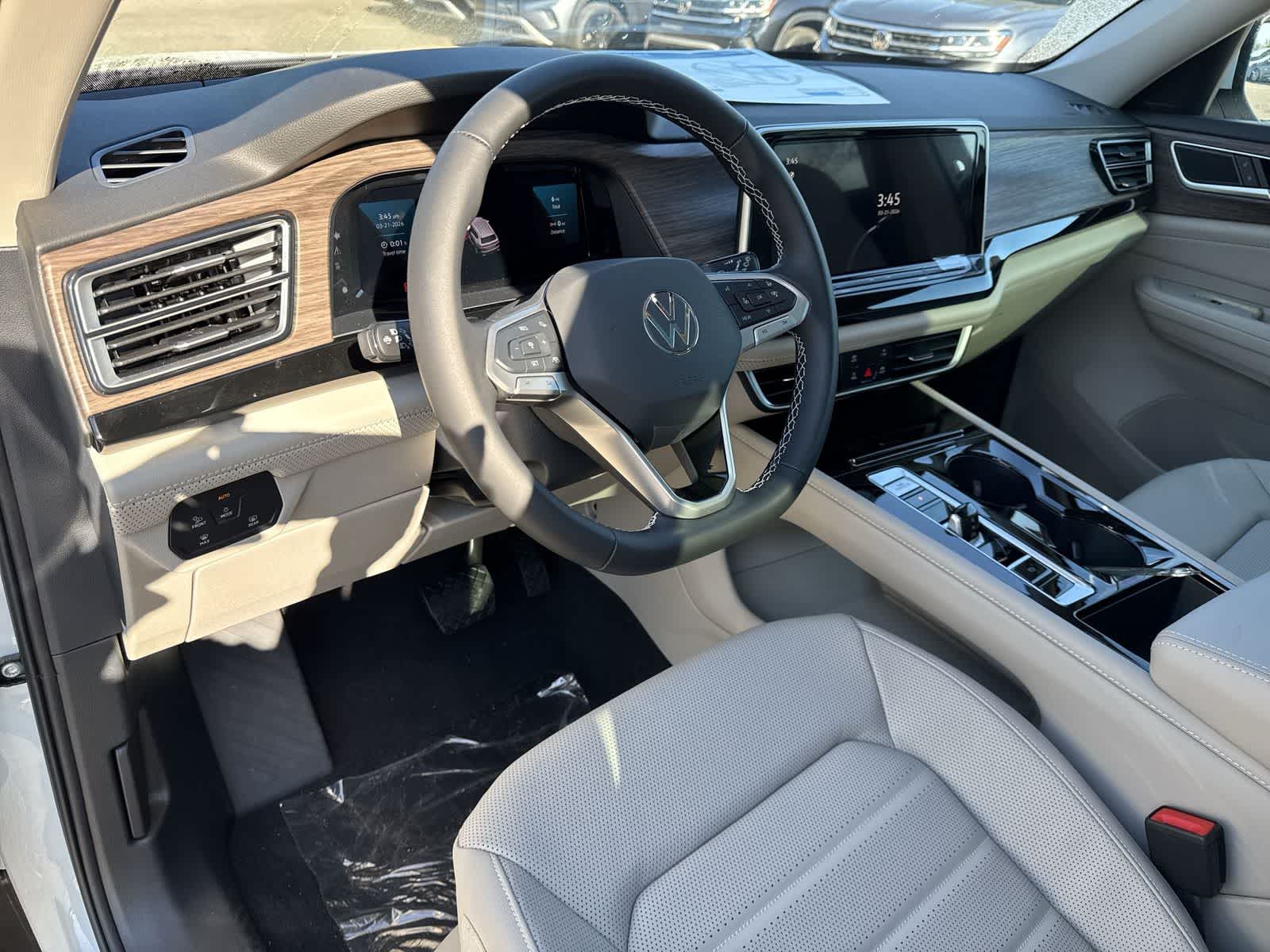 Thumbnail: 2026 Volkswagen Atlas - 2