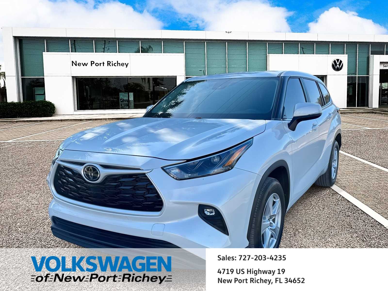 Thumbnail: 2024 Toyota Highlander - 1