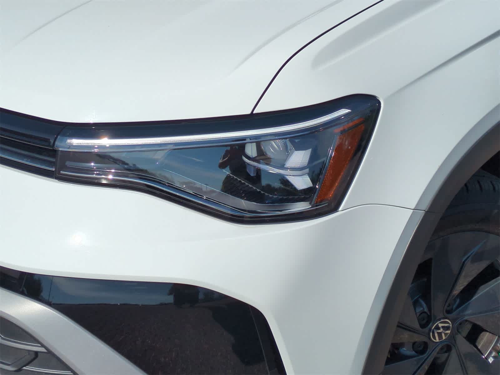 Thumbnail: 2025 Volkswagen Taos - 11