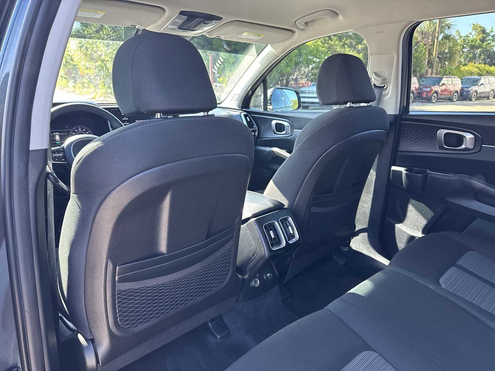 Thumbnail: 2021 Kia Sorento - 19