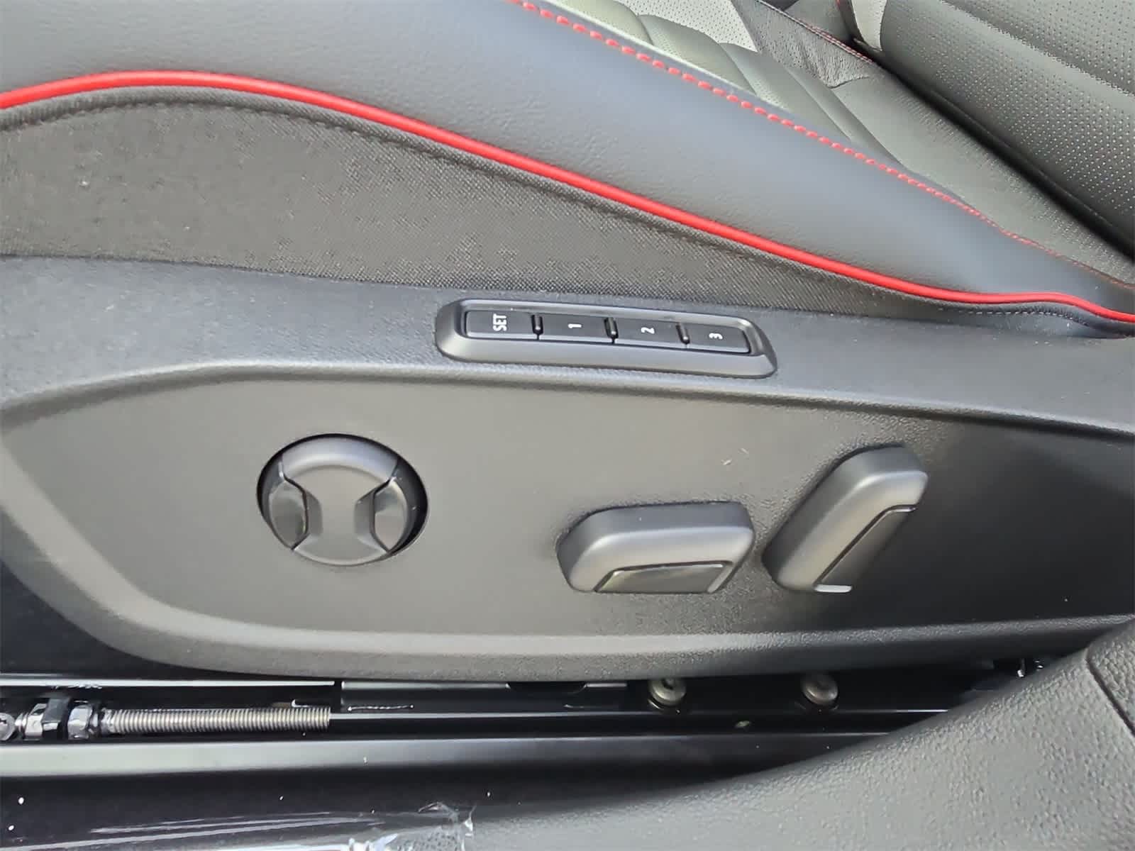 Thumbnail: 2026 Volkswagen Golf - 25