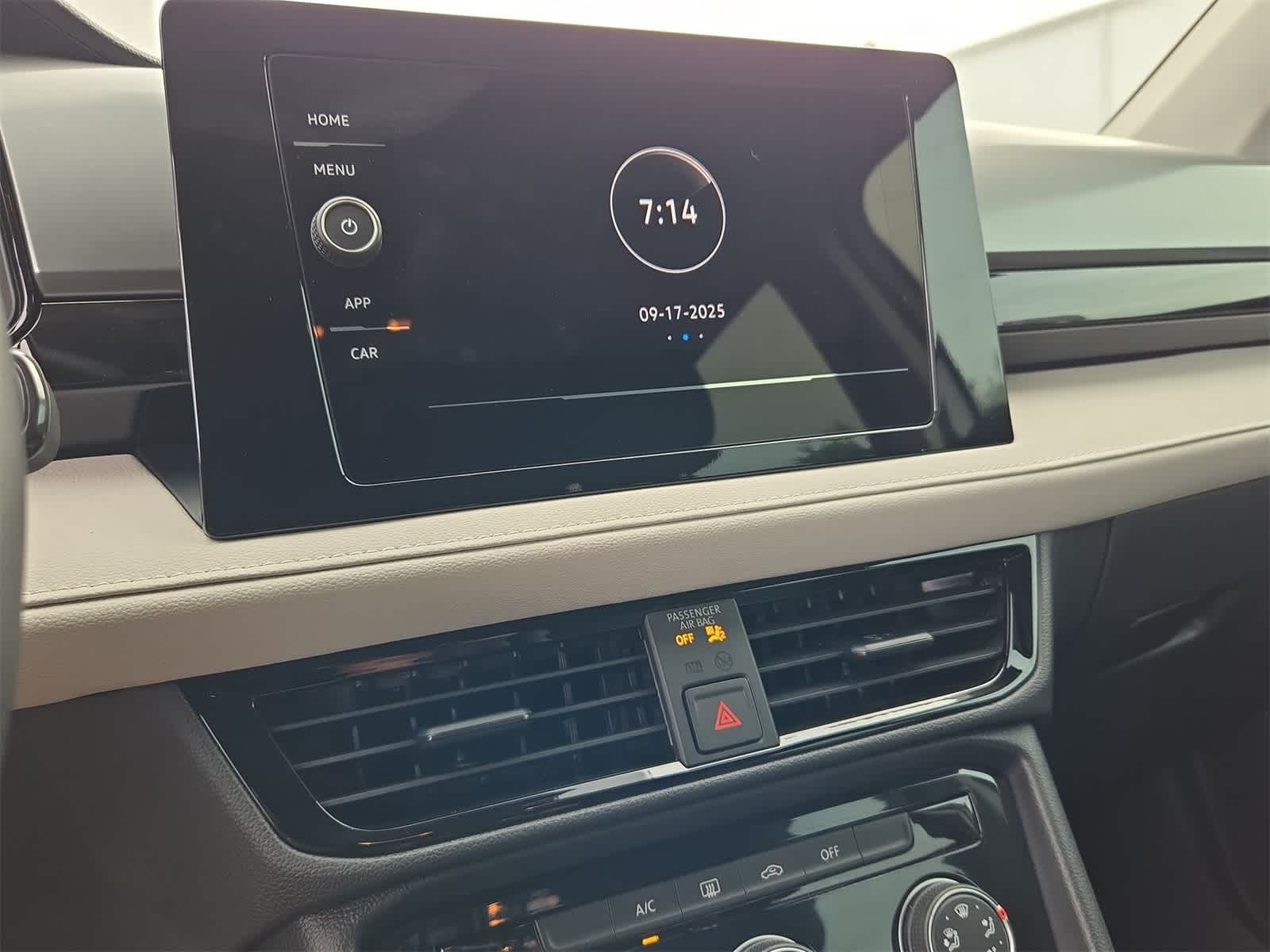 Thumbnail: 2025 Volkswagen Taos - 27