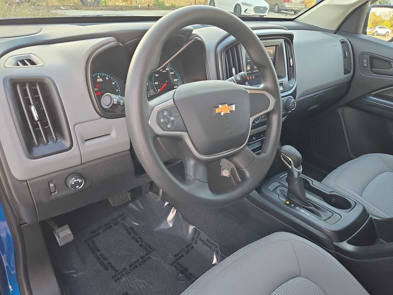 Thumbnail: 2022 Chevrolet Colorado - 10