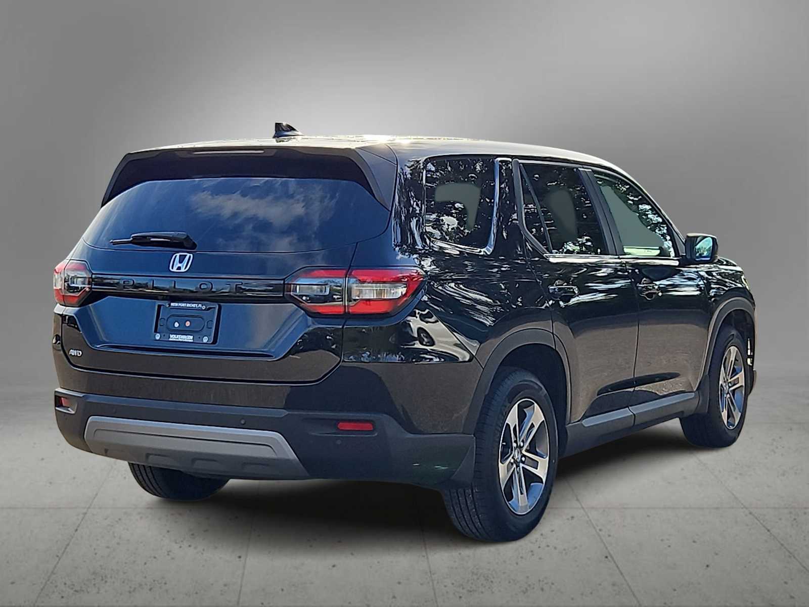 Thumbnail: 2025 Honda Pilot - 8