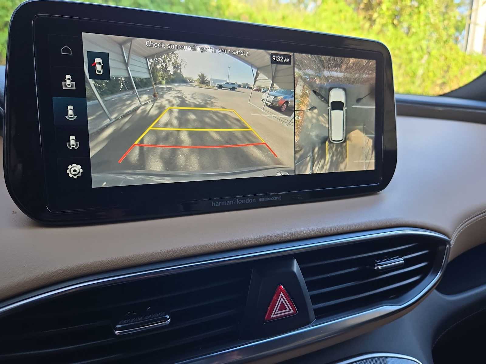 Thumbnail: 2023 Hyundai Santa Fe - 32