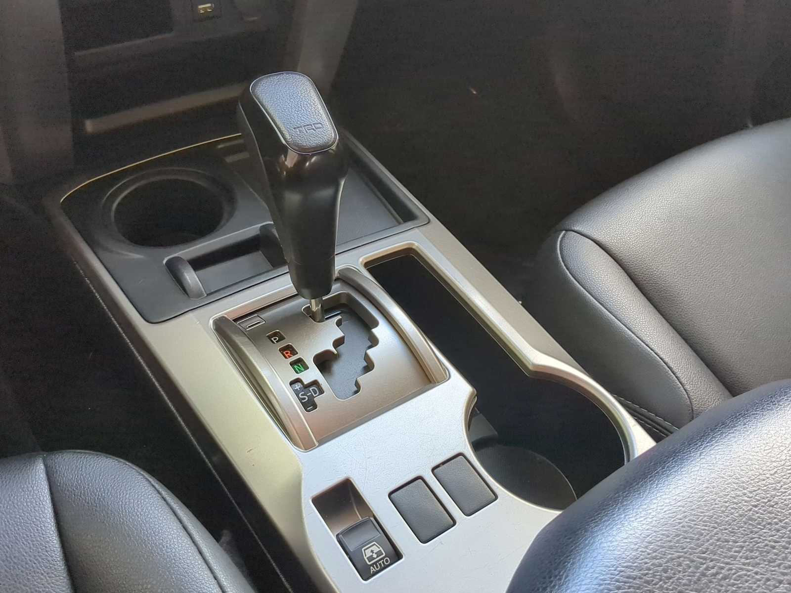 Thumbnail: 2022 Toyota 4Runner - 31