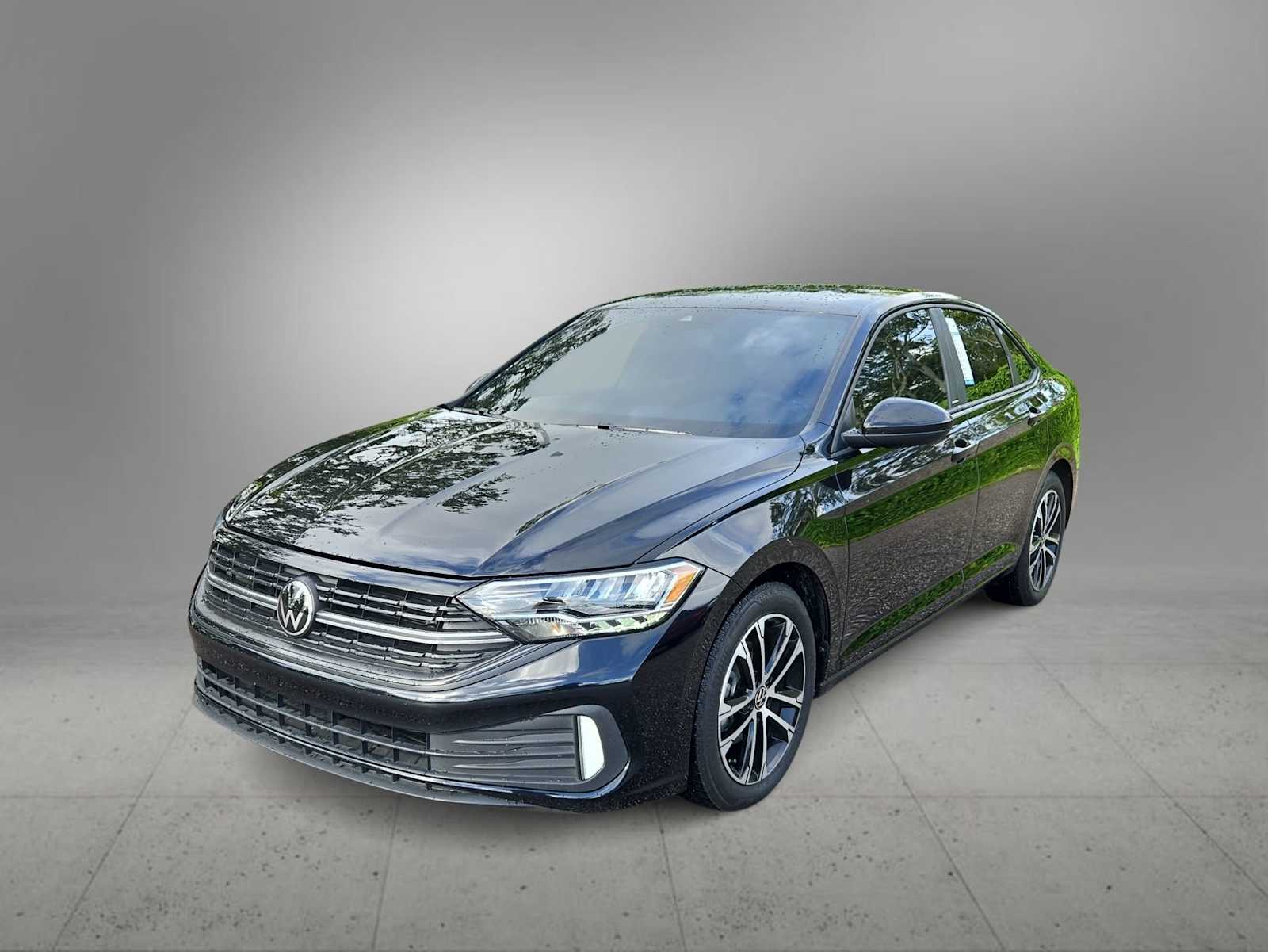 Thumbnail: 2024 Volkswagen Jetta - 4