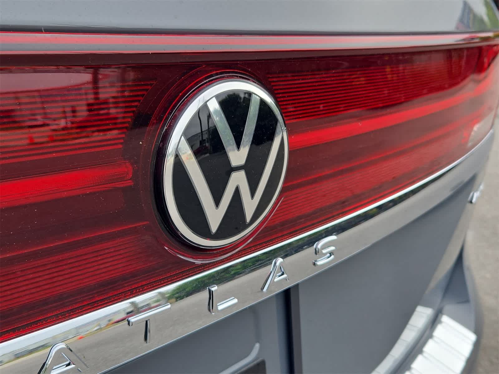 Thumbnail: 2026 Volkswagen Atlas - 12