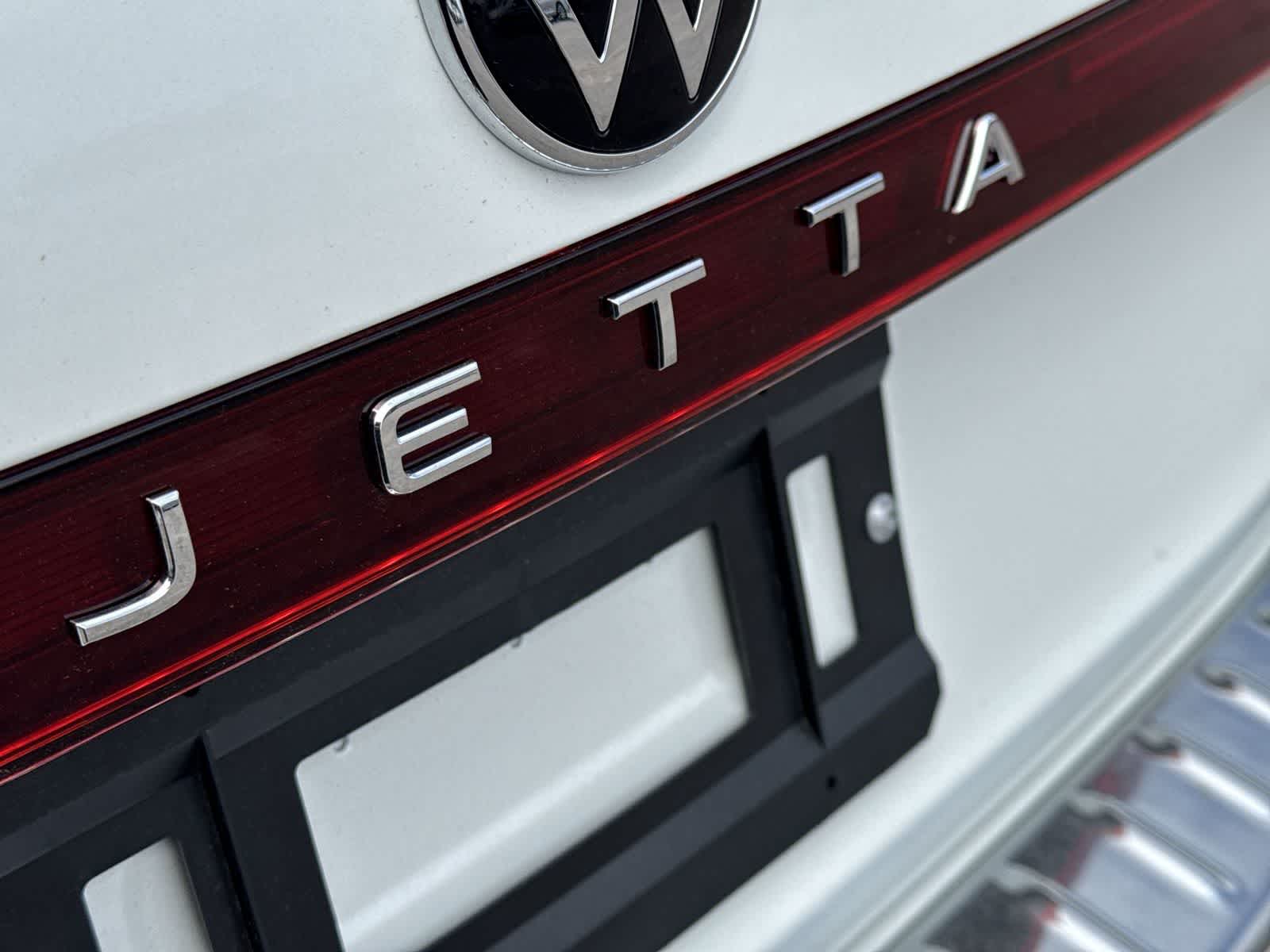Thumbnail: 2026 Volkswagen Jetta - 11