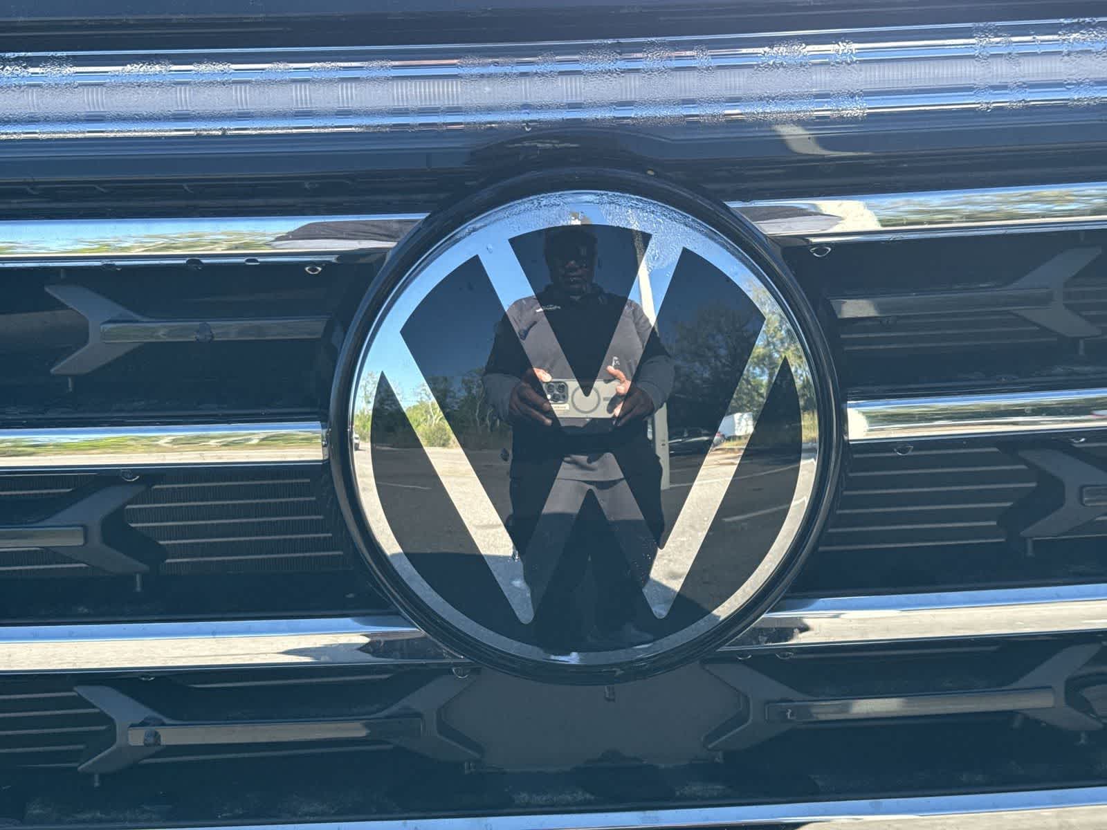 Thumbnail: 2026 Volkswagen Atlas - 10