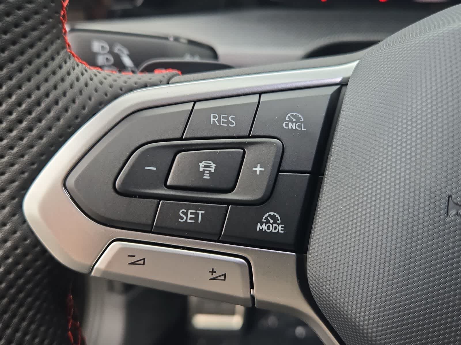 Thumbnail: 2026 Volkswagen Golf - 24