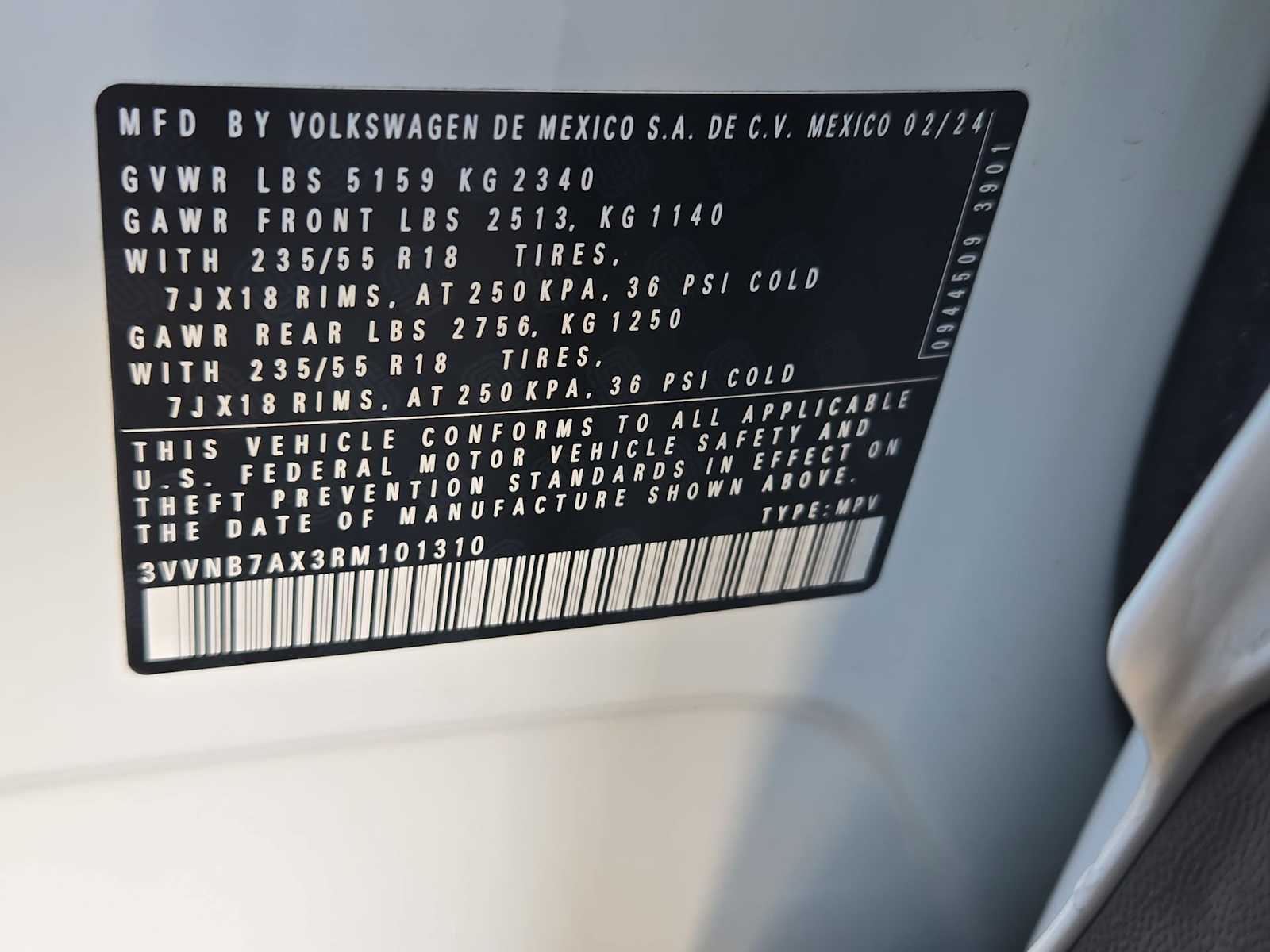 Thumbnail: 2024 Volkswagen Tiguan - 34