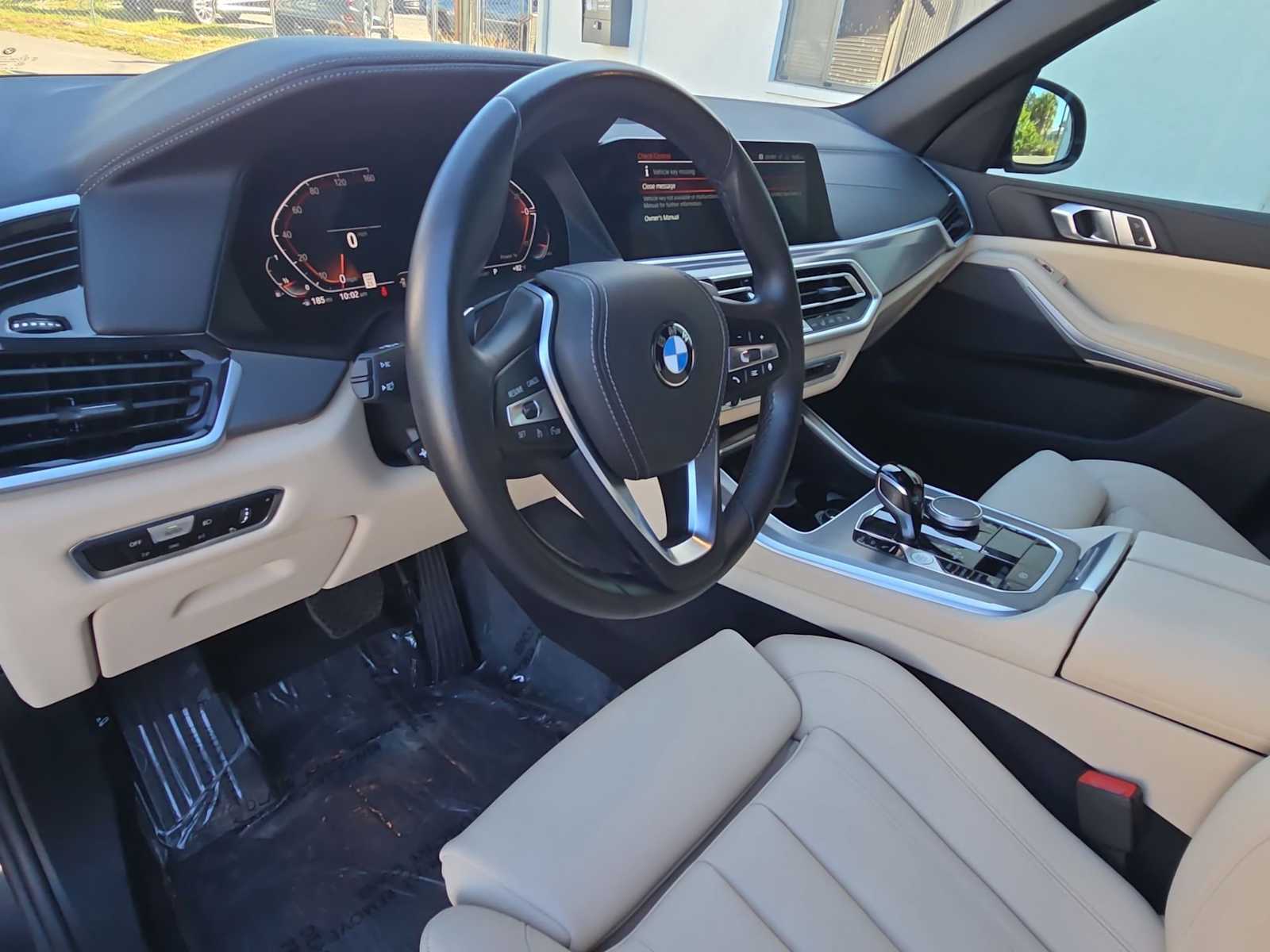 Thumbnail: 2022 BMW X5 - 10