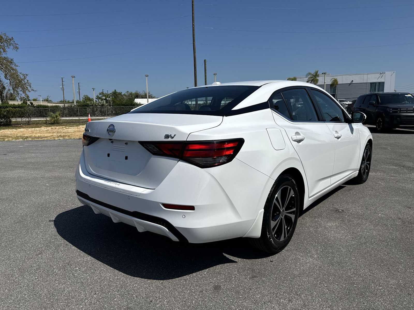 Thumbnail: 2021 Nissan Sentra - 6