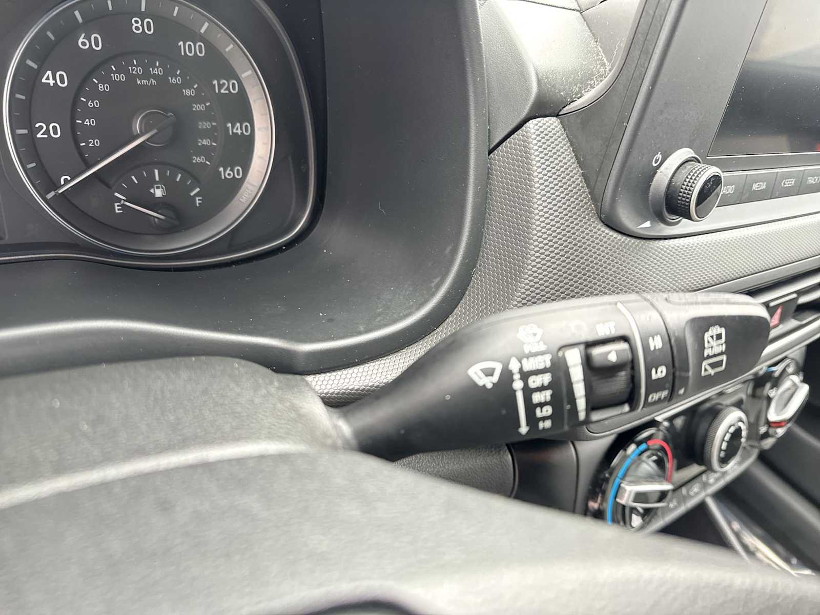 Thumbnail: 2022 Hyundai Kona - 22