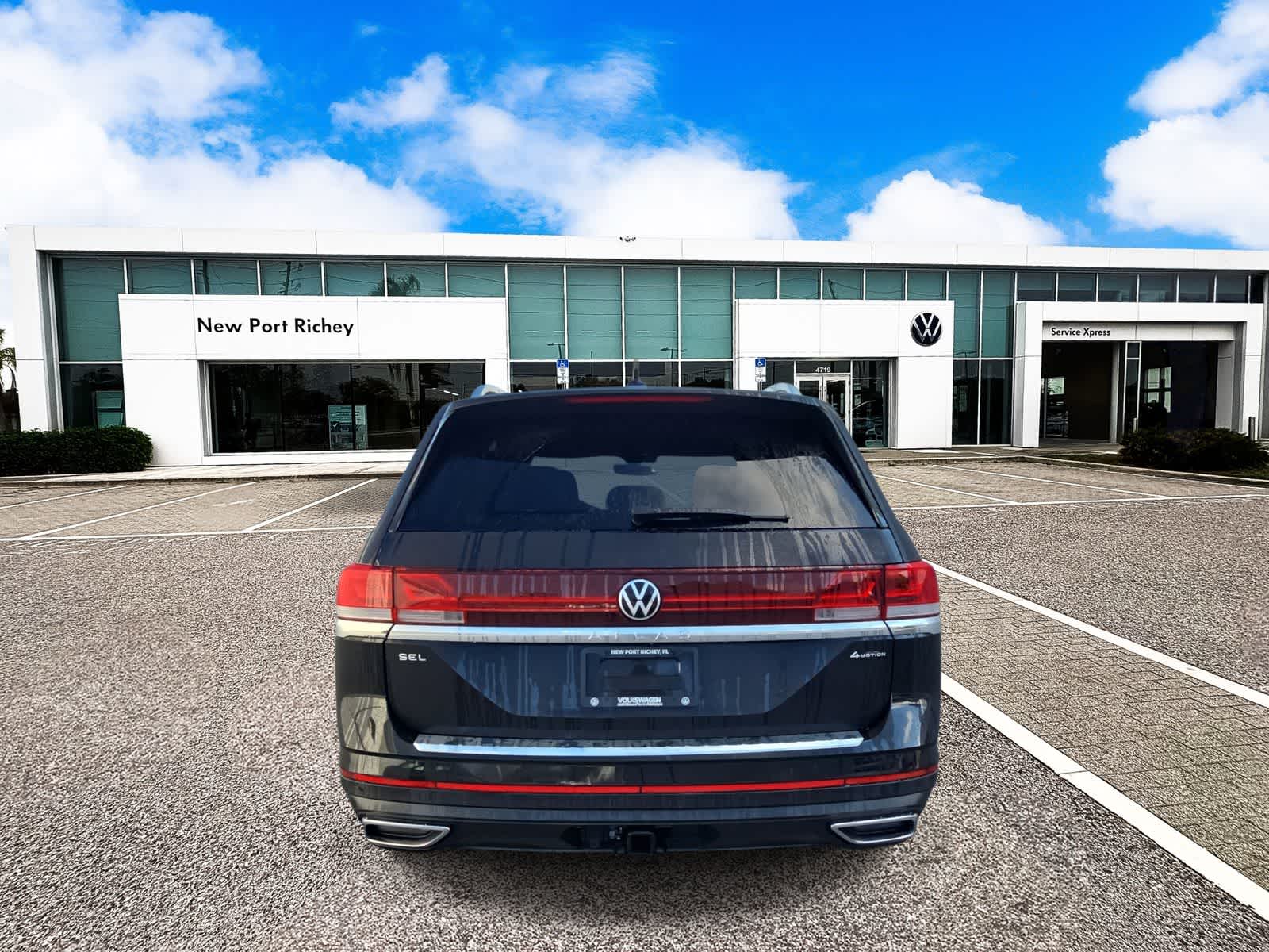 Thumbnail: 2026 Volkswagen Atlas - 7