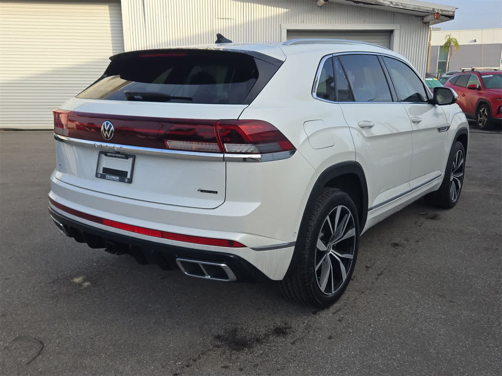 Thumbnail: 2026 Volkswagen Atlas - 14