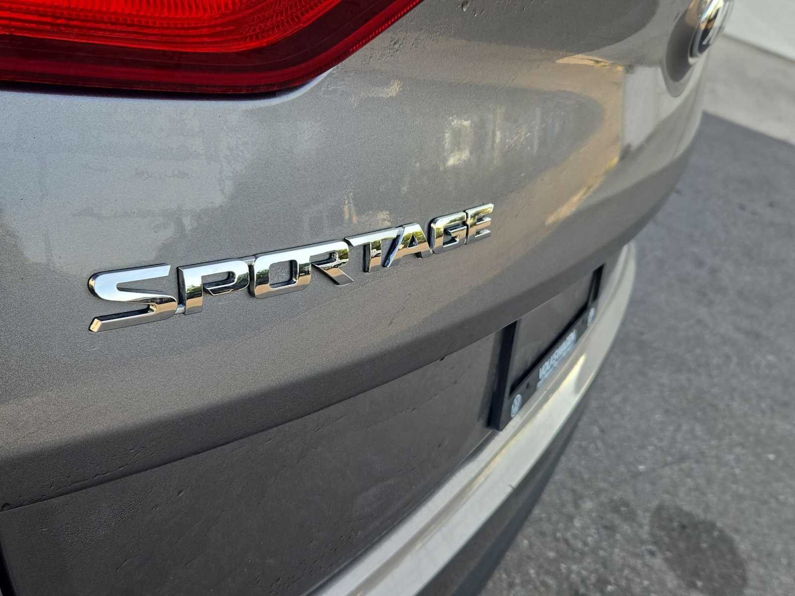 Thumbnail: 2018 Kia Sportage - 13