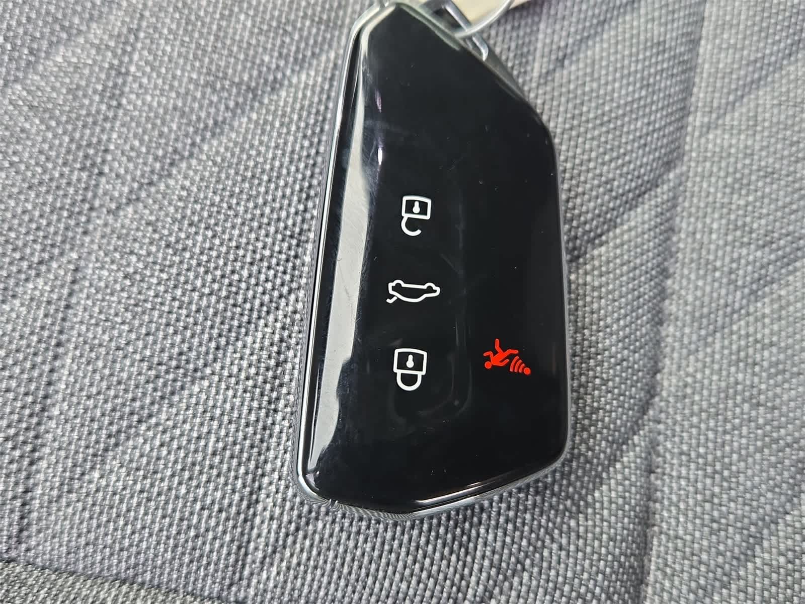 Thumbnail: 2025 Volkswagen Tiguan - 32