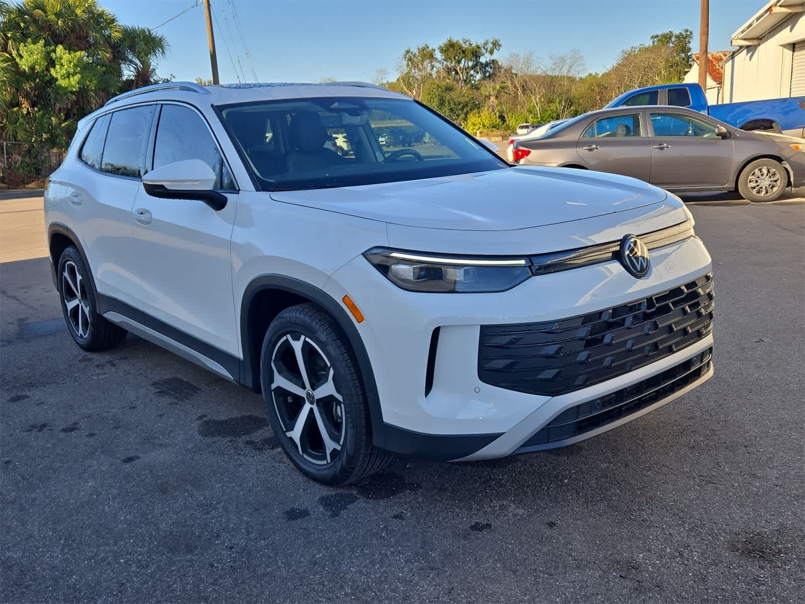 Thumbnail: 2026 Volkswagen Tiguan - 16