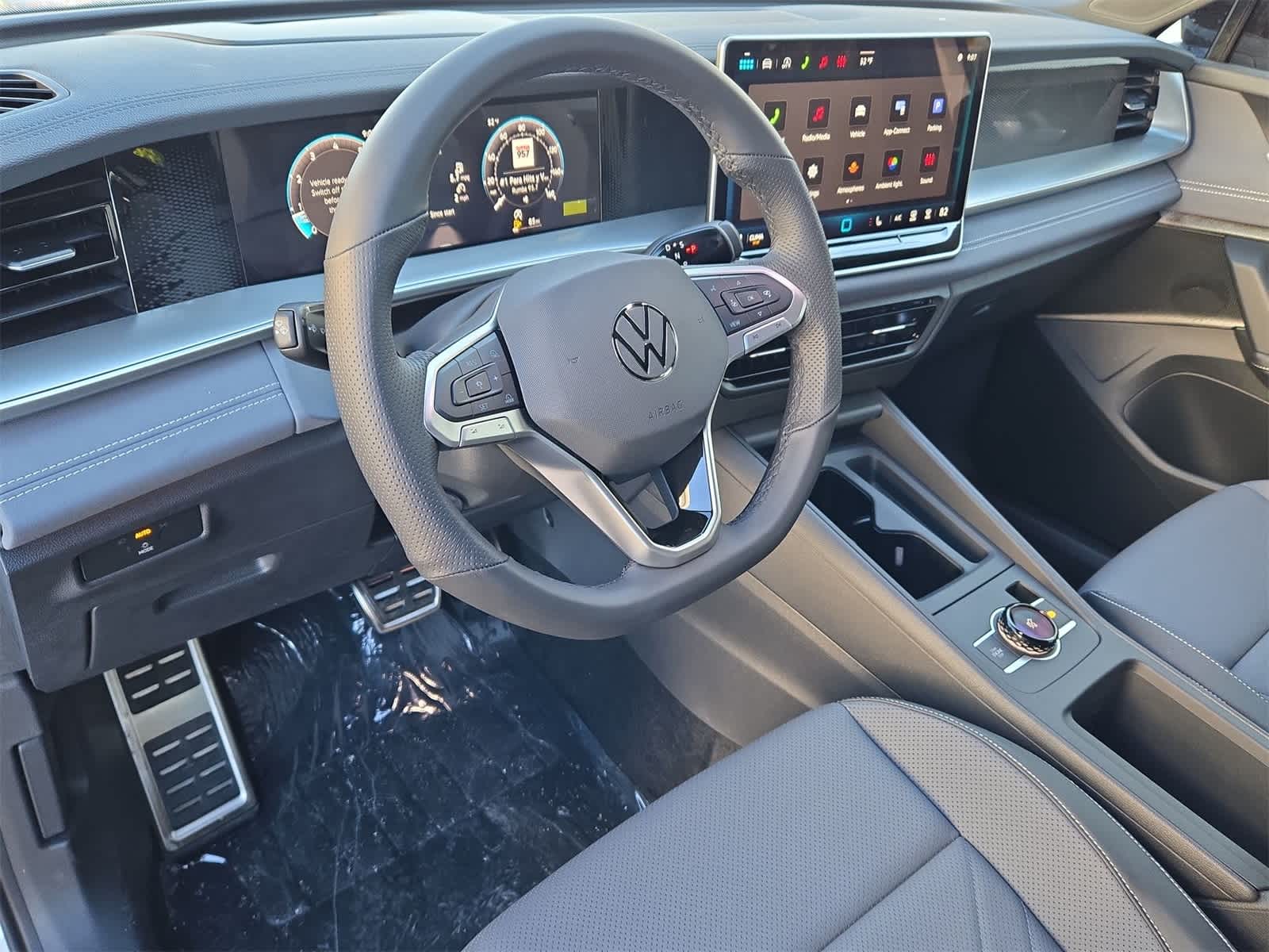 Thumbnail: 2026 Volkswagen Tiguan - 10