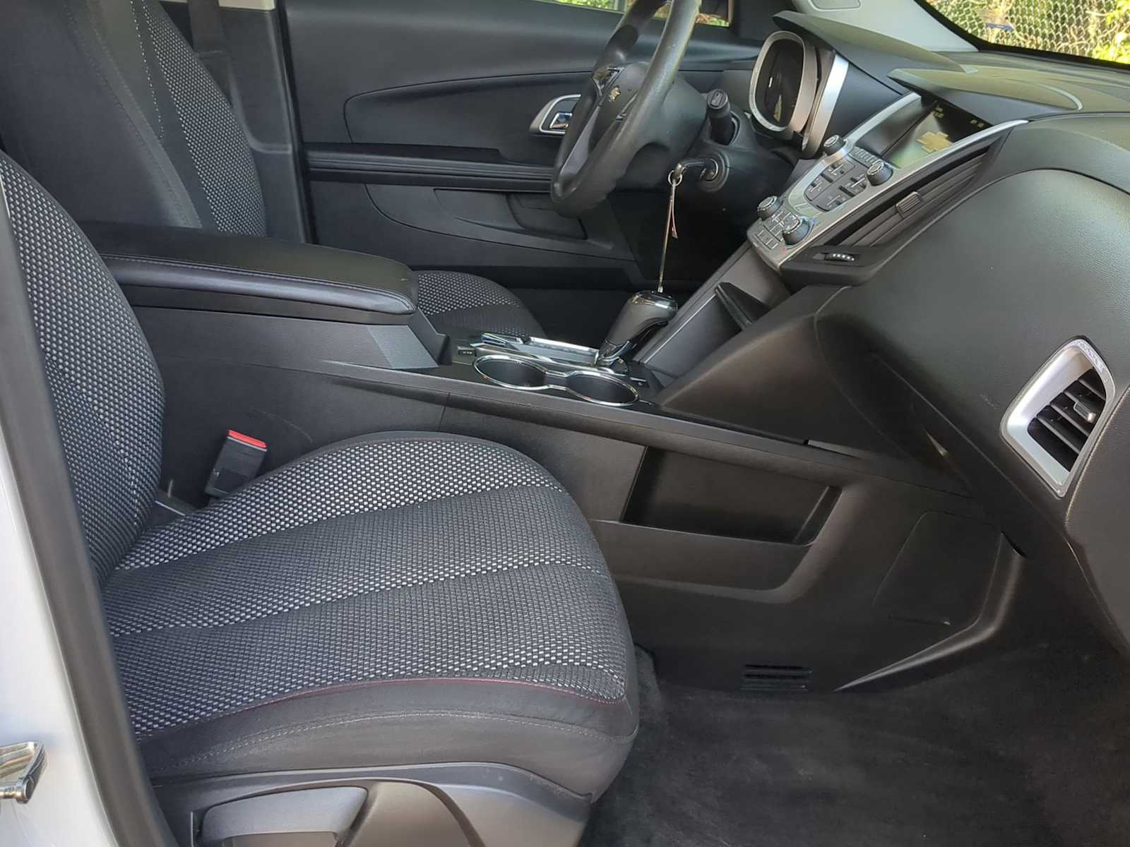 Thumbnail: 2016 Chevrolet Equinox - 21