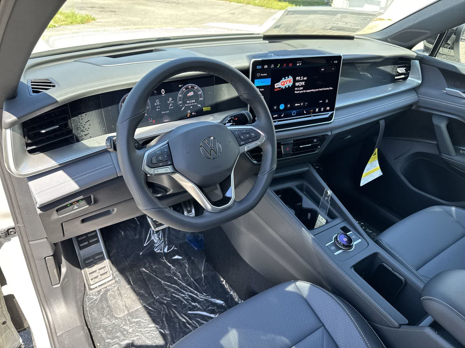 Thumbnail: 2026 Volkswagen Tiguan - 2