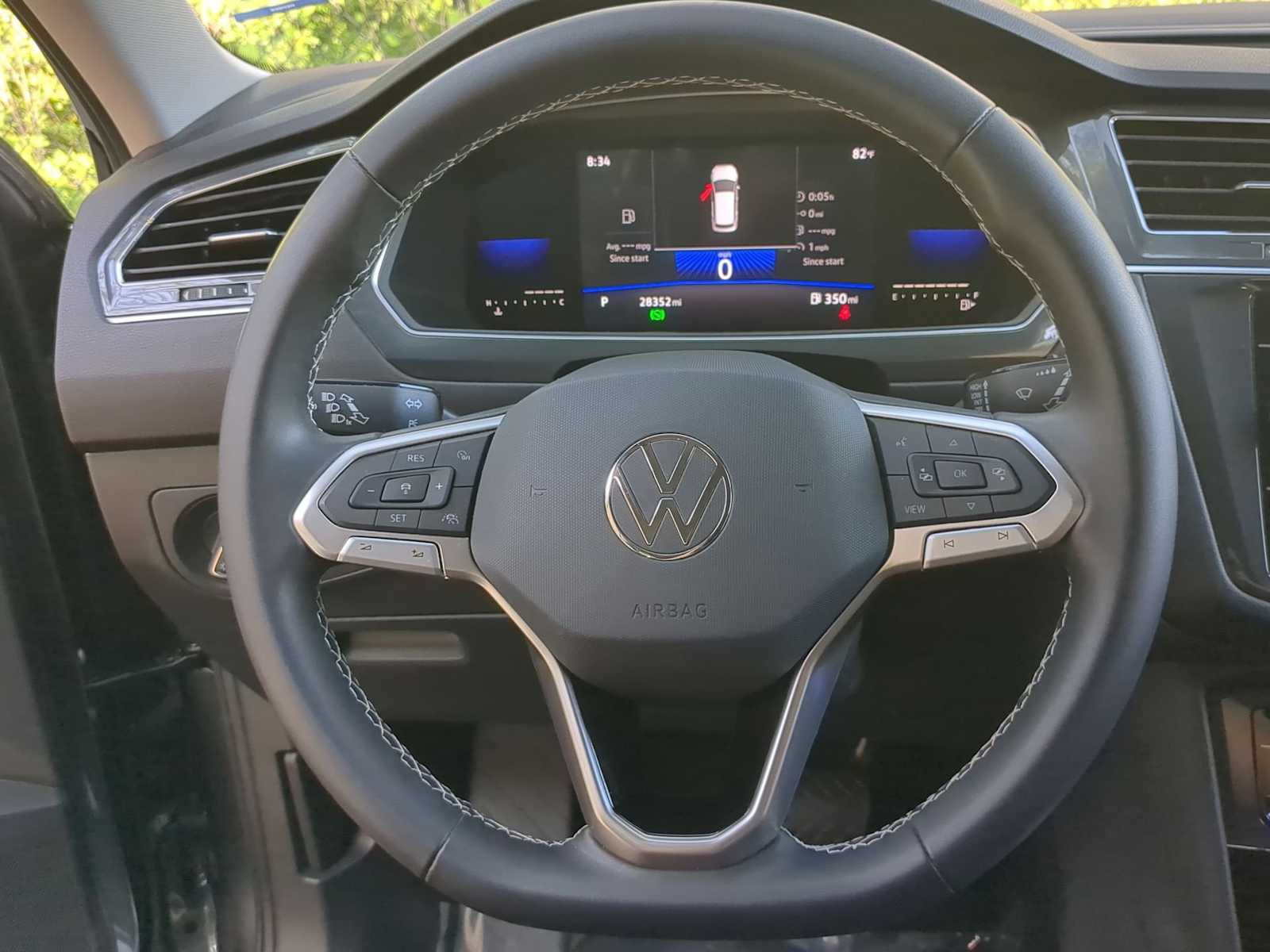 Thumbnail: 2023 Volkswagen Tiguan - 22
