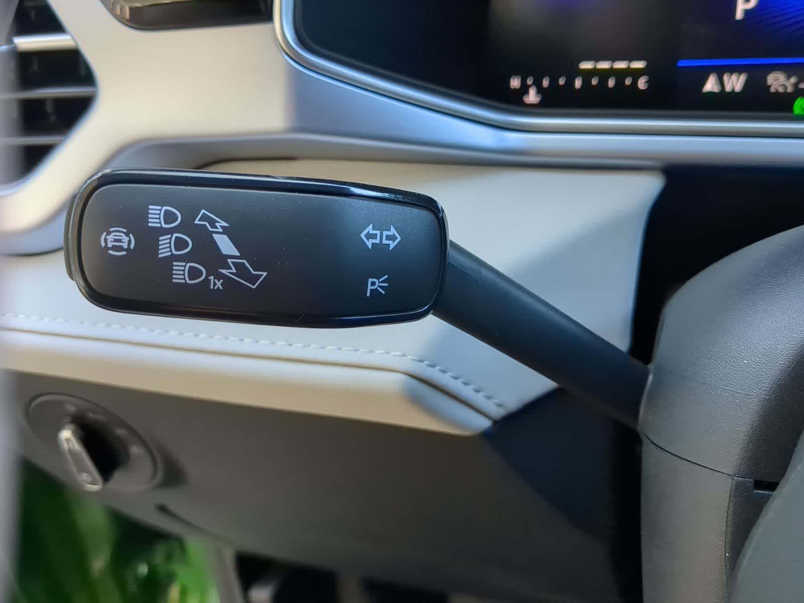 Thumbnail: 2025 Volkswagen Taos - 26