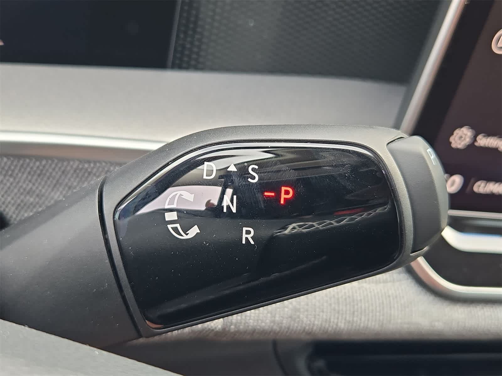 Thumbnail: 2025 Volkswagen Tiguan - 29