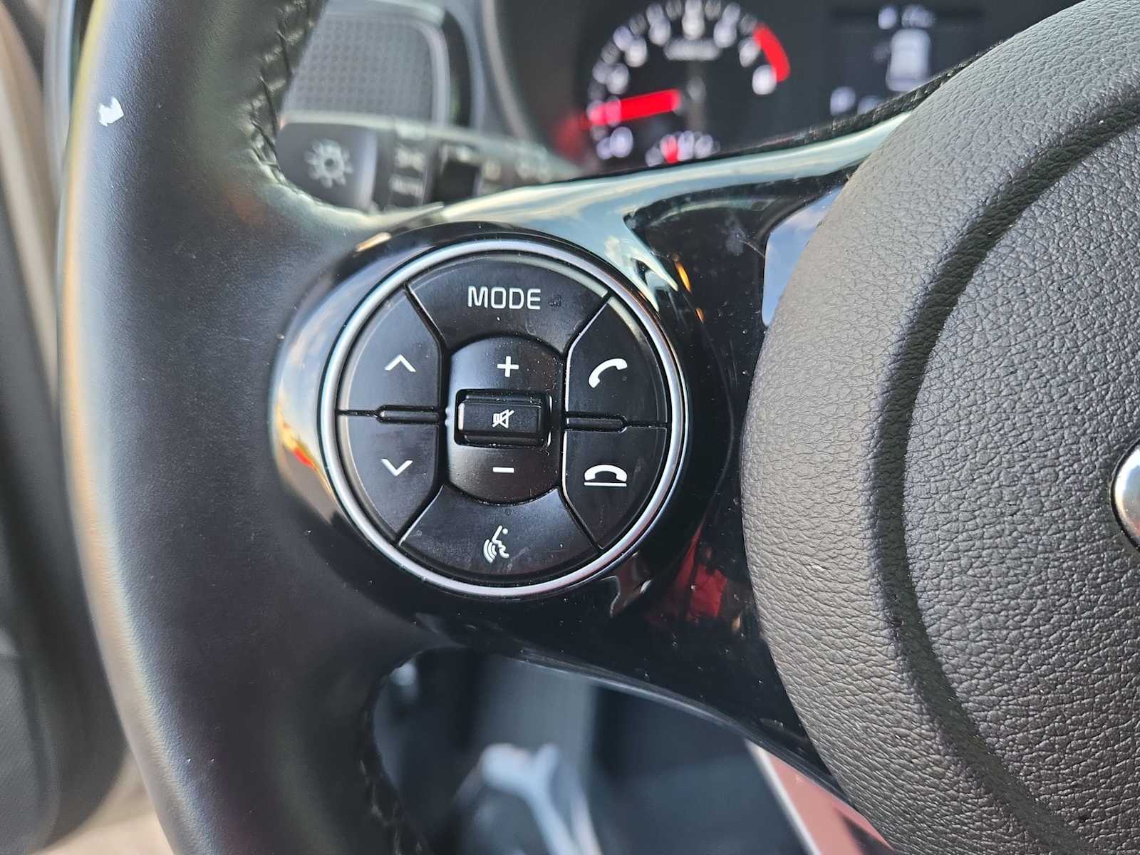 Thumbnail: 2020 Kia Soul - 23