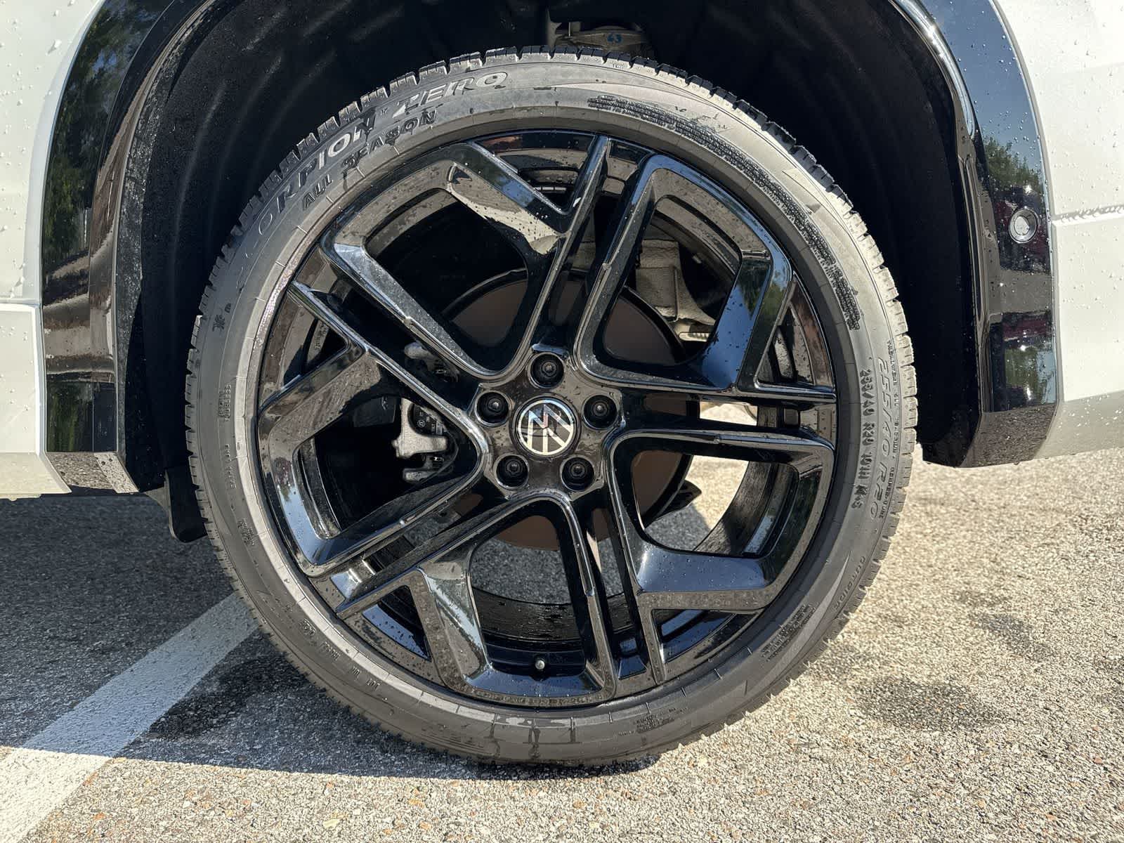 Thumbnail: 2026 Volkswagen Tiguan - 12