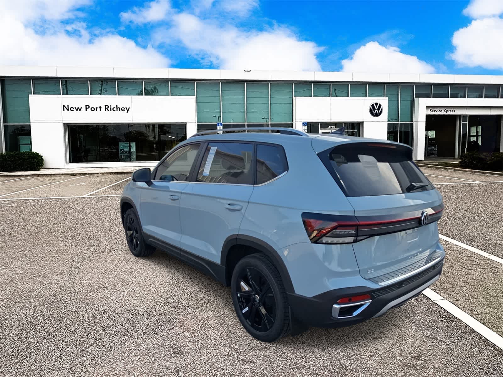 Thumbnail: 2025 Volkswagen Taos - 6