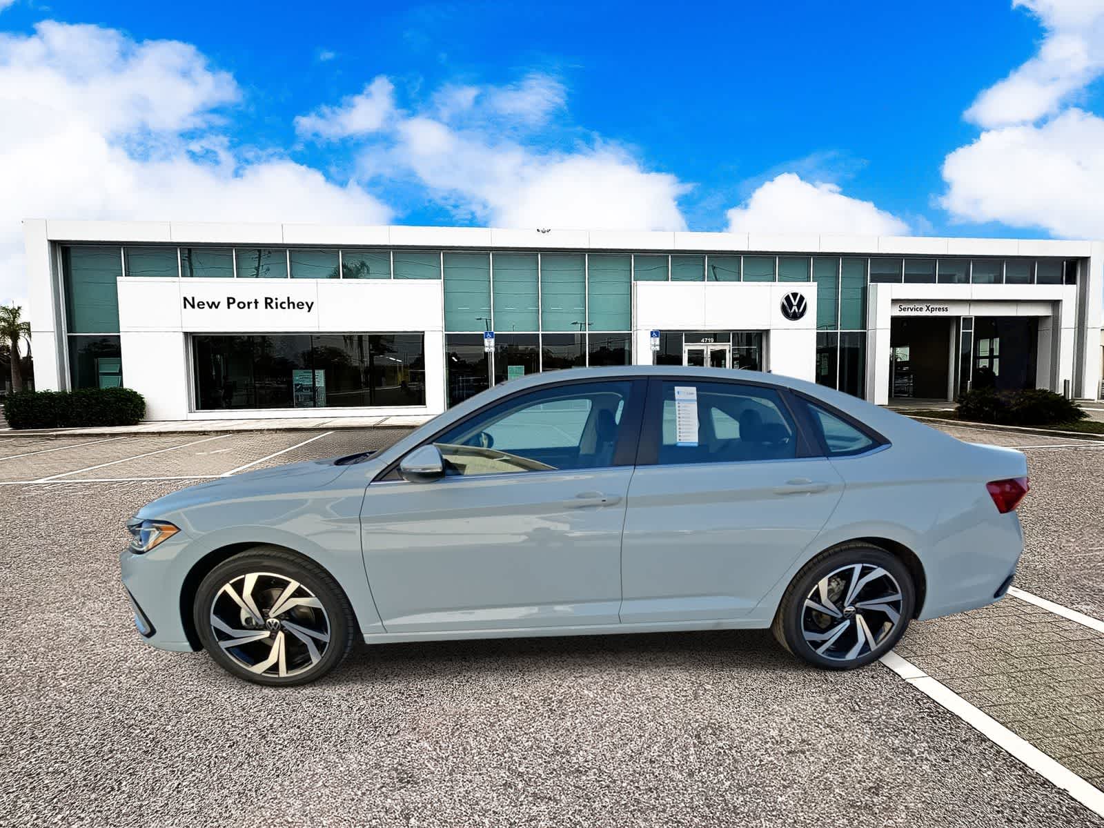 Thumbnail: 2026 Volkswagen Jetta - 5