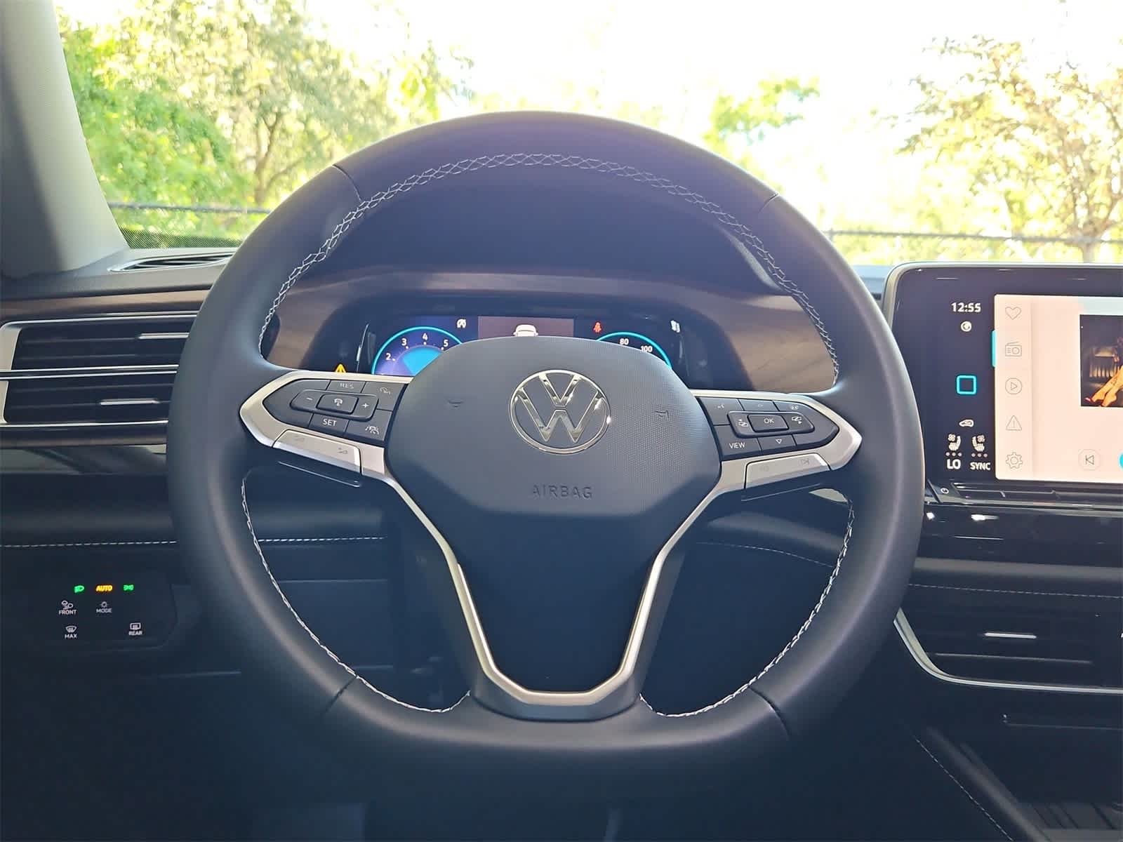 Thumbnail: 2026 Volkswagen Atlas - 23