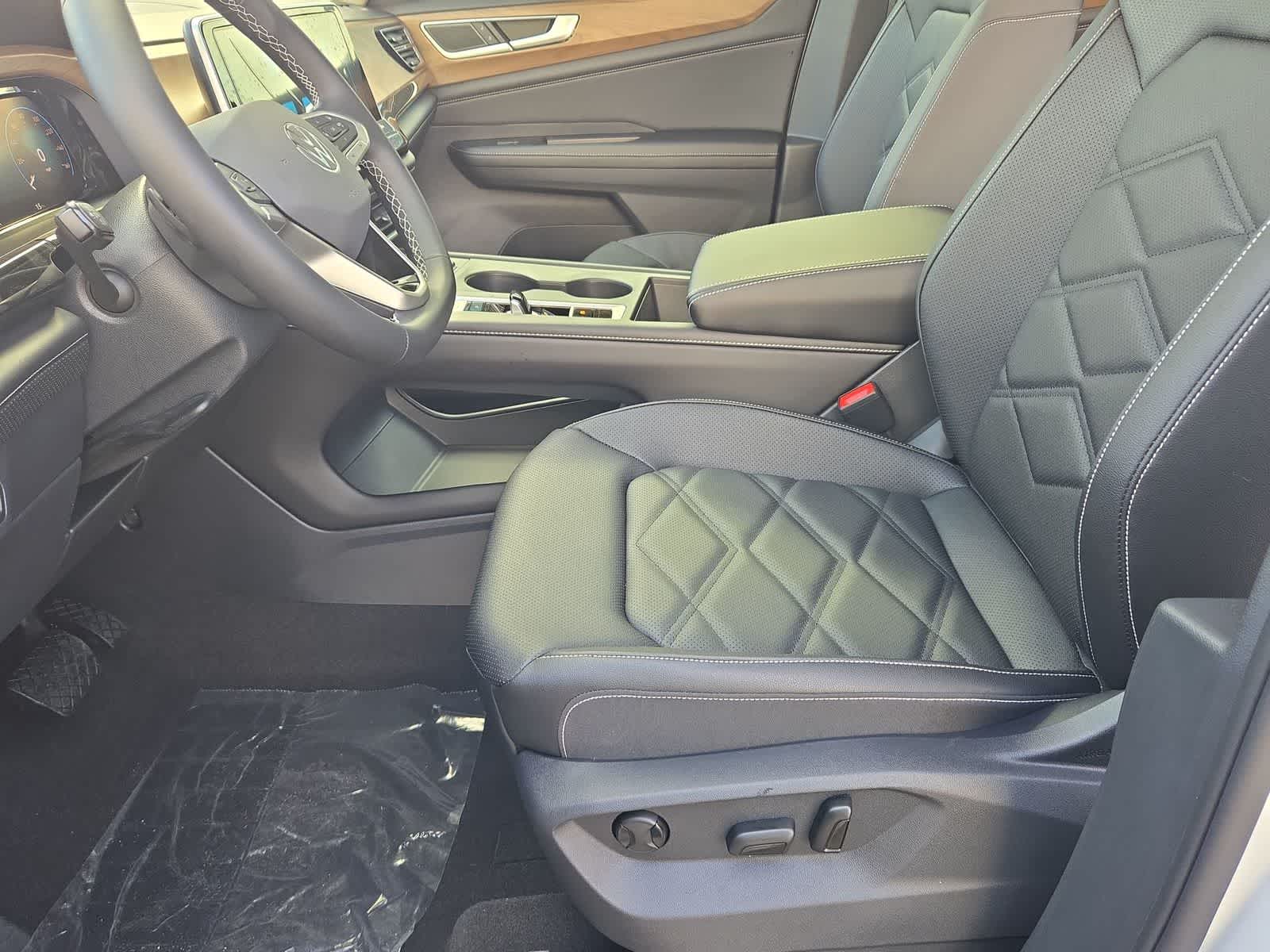 Thumbnail: 2026 Volkswagen Atlas - 24