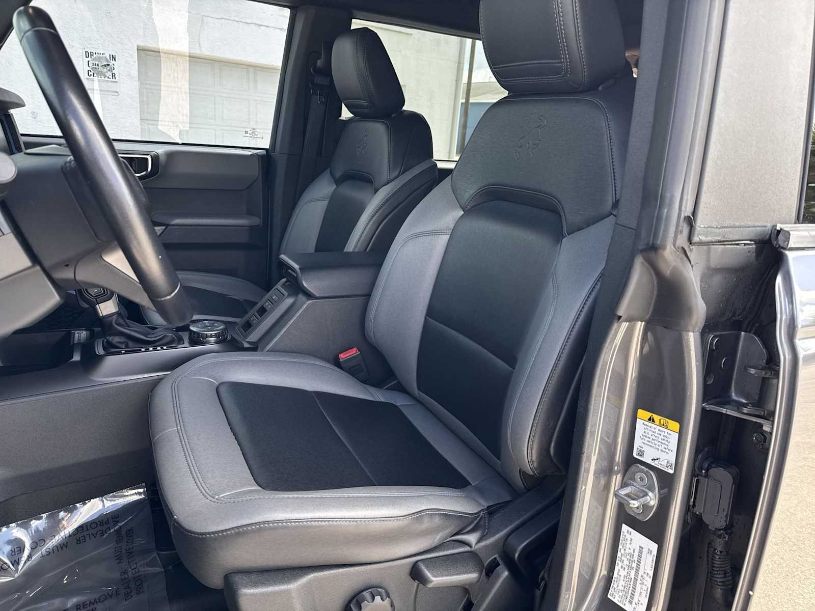 Thumbnail: 2022 Ford Bronco - 16