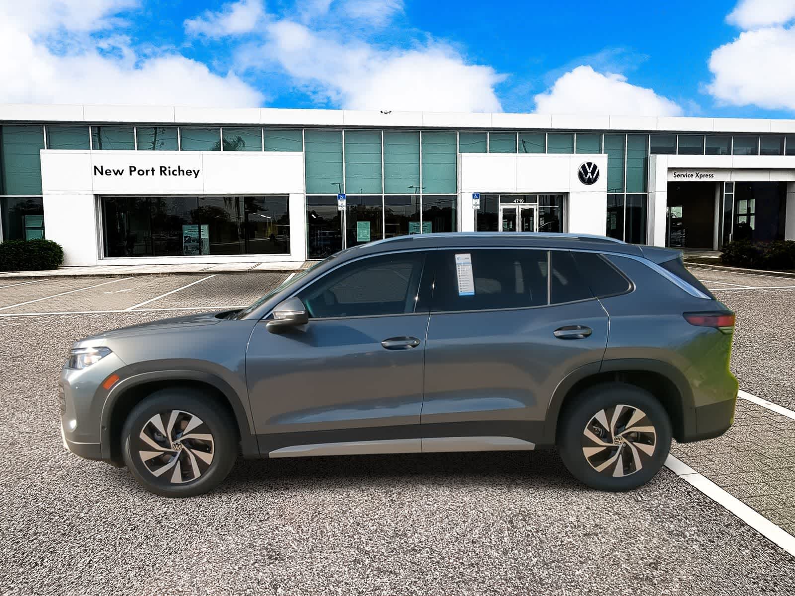 Thumbnail: 2025 Volkswagen Tiguan - 5