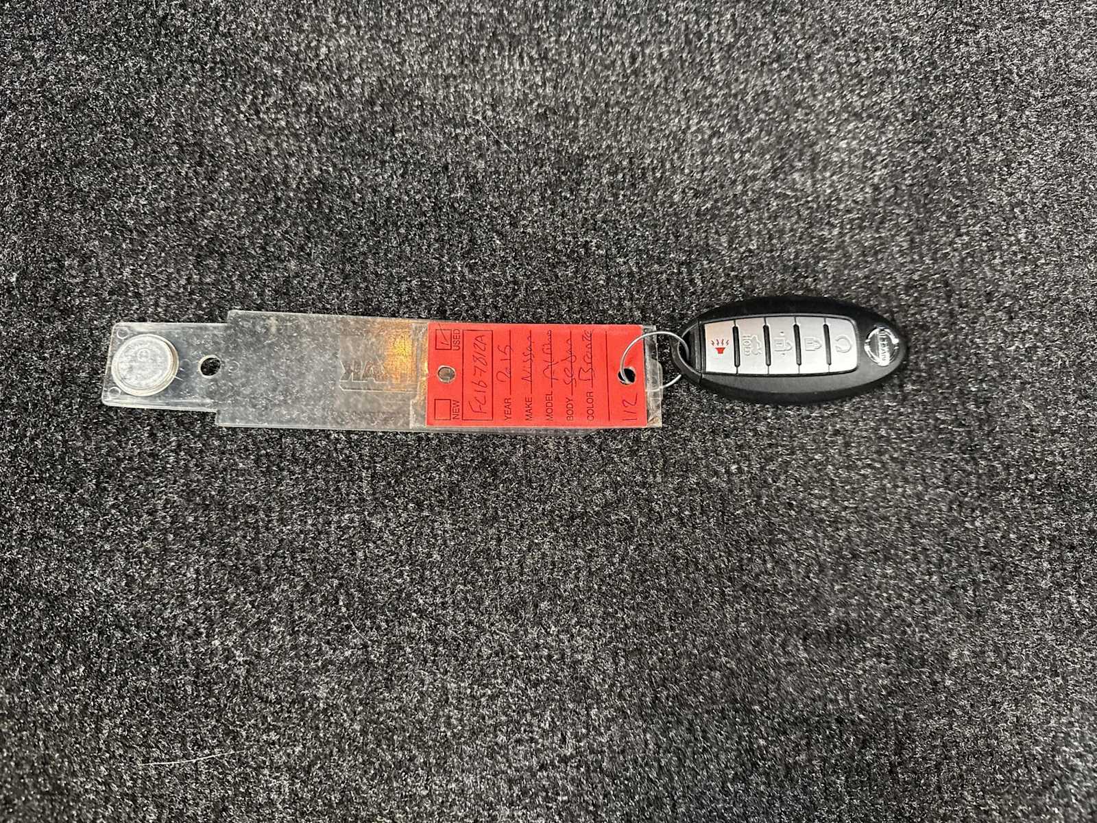 Thumbnail: 2015 Nissan Altima - 33