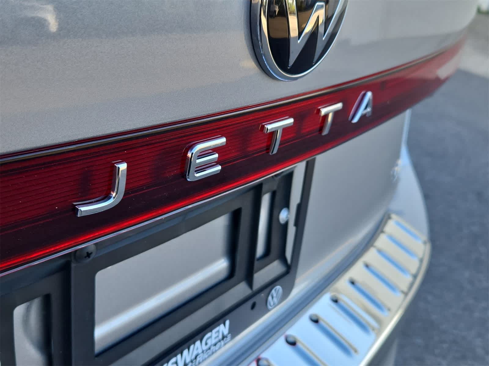 Thumbnail: 2026 Volkswagen Jetta - 13