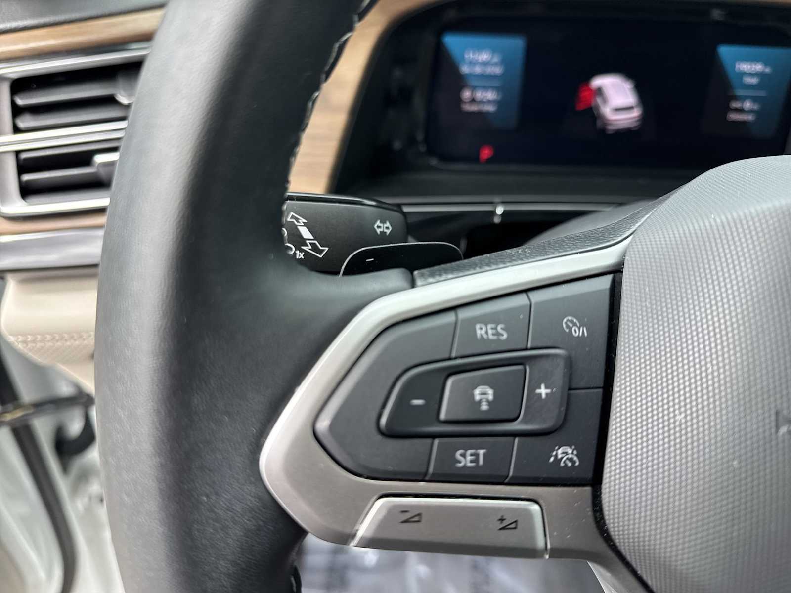 Thumbnail: 2025 Volkswagen Atlas - 22