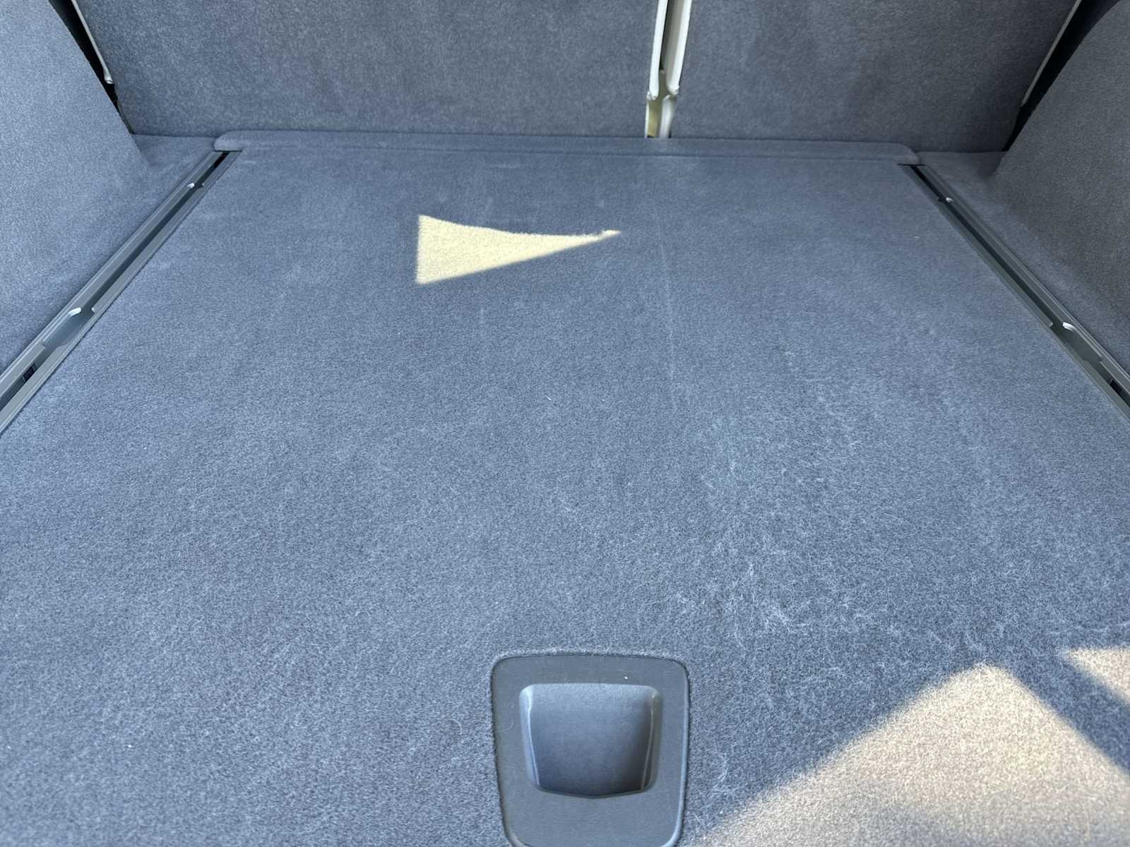 Thumbnail: 2021 Cadillac XT5 - 32