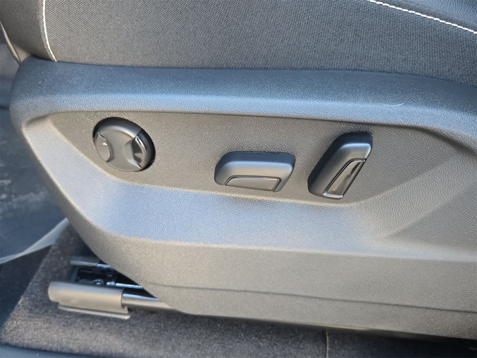 Thumbnail: 2026 Volkswagen Atlas - 25