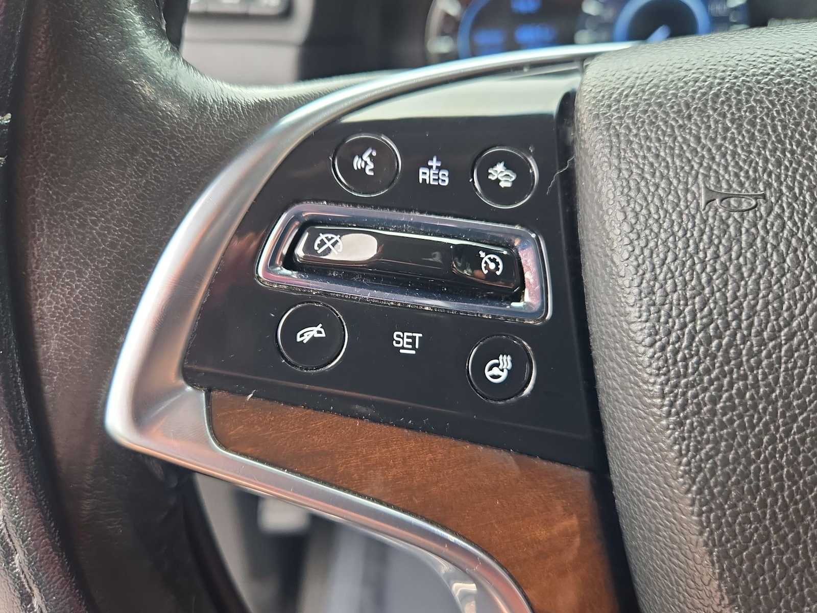 Thumbnail: 2020 Cadillac Escalade - 24