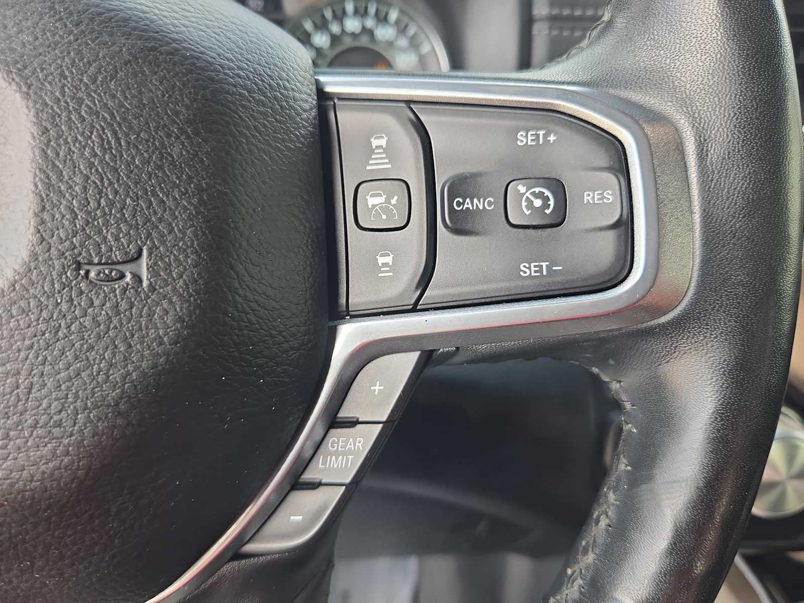 Thumbnail: 2019 RAM 1500 - 25