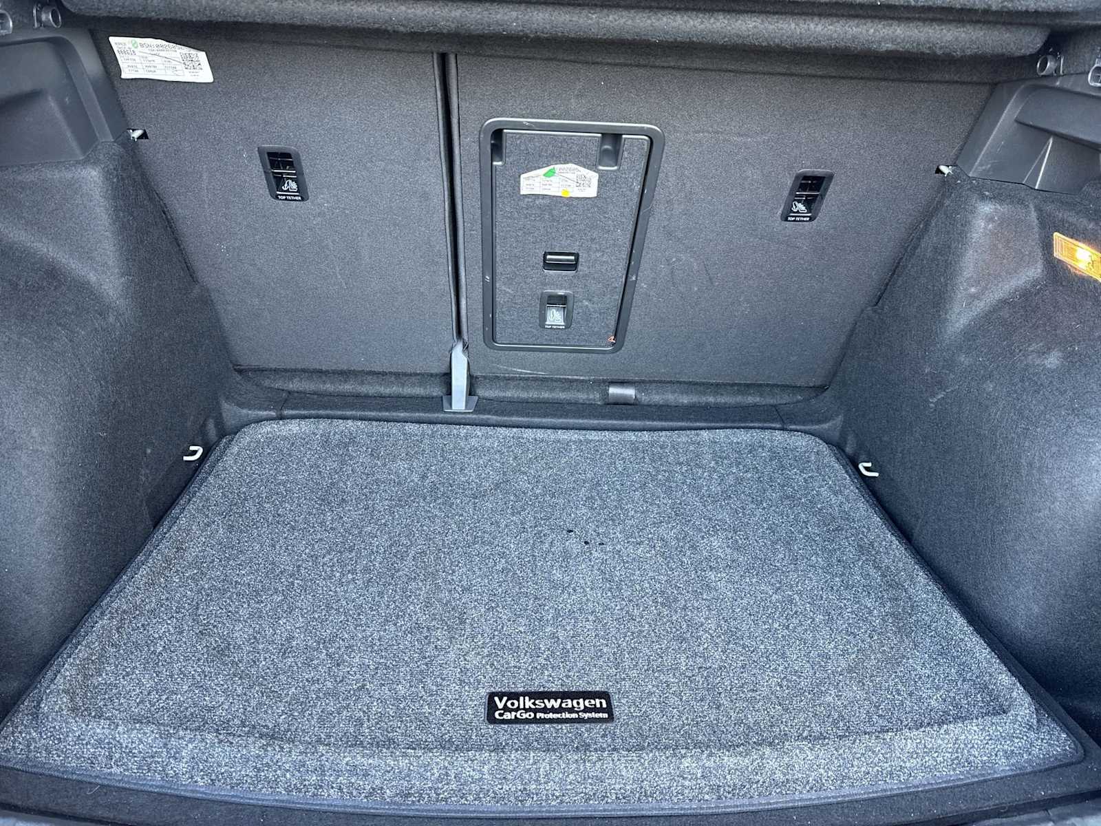 Thumbnail: 2022 Volkswagen Taos - 31