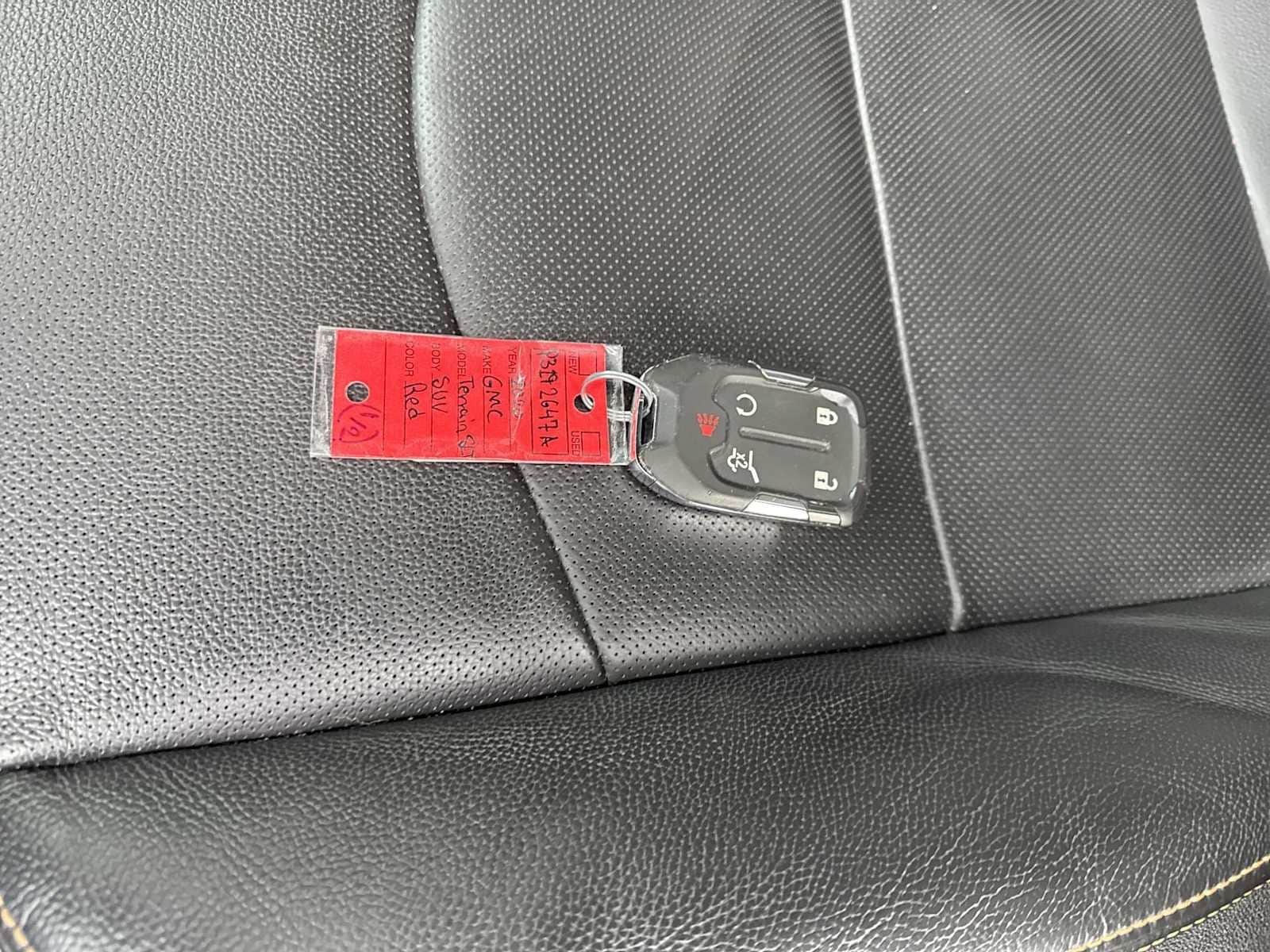 Thumbnail: 2020 GMC Terrain - 34