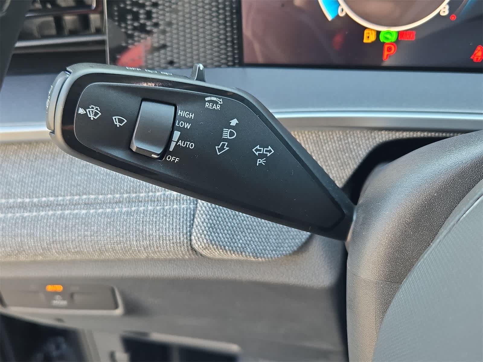 Thumbnail: 2025 Volkswagen Tiguan - 26